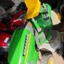 Ride on lawnmower Image 2