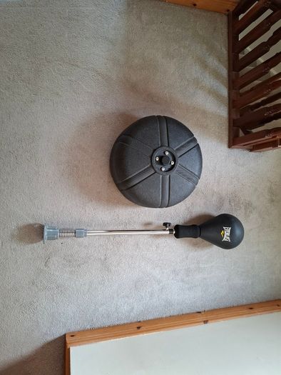 Boxing speed ball