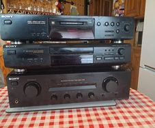Sony Minidisc deck, CD player and Amp