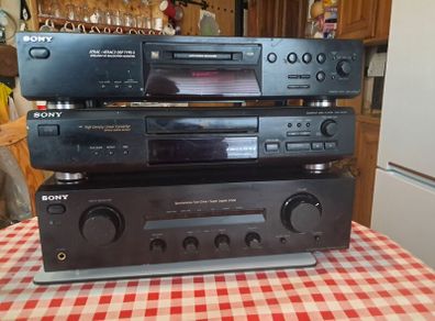 Sony Minidisc deck, CD player and Amp