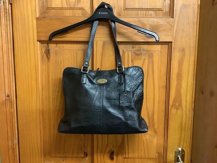 Black leather Rowallan shoulder bag