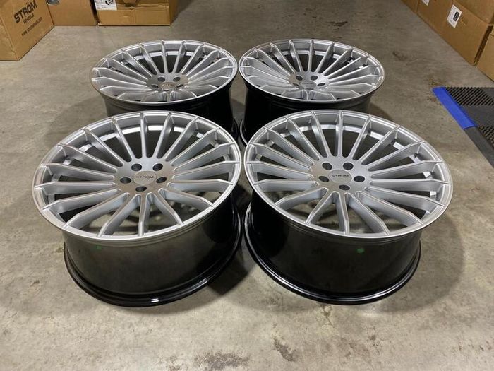 22" Inch Str4 Alloy Wheels 5x120 74.1 Bmw Jeep E70 E71 F15 F16 E53 F85 F86 X5 X6 X5m X6m