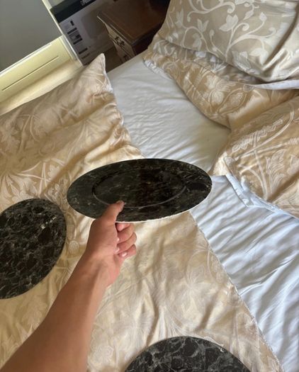 plates marble