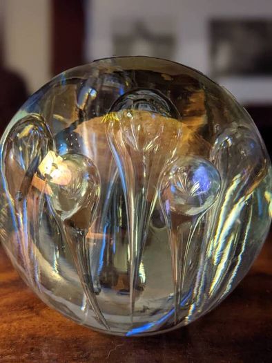 Glass paperweight
