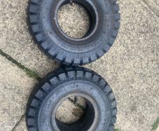 3.00-4 tires and inner tubes