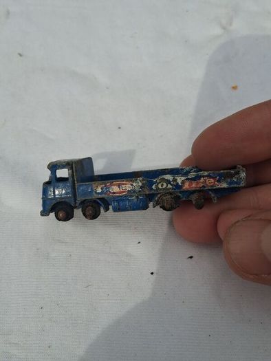 Vintage Diecast Toy Collection (Dinky,Lesney,Mecanno,Corgi) 22 Pieces