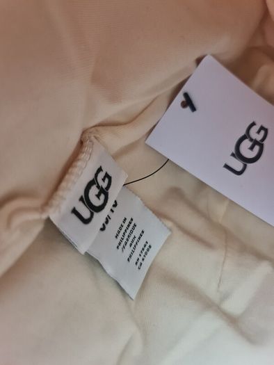 ugg hats 2 of never worn