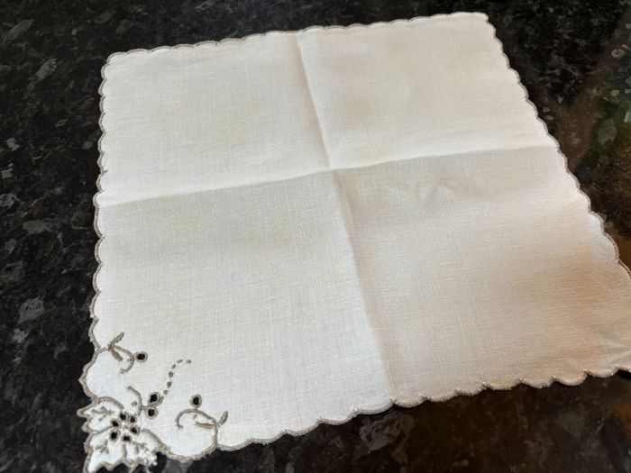 Vintage Set of 6 Embroidered Napkins