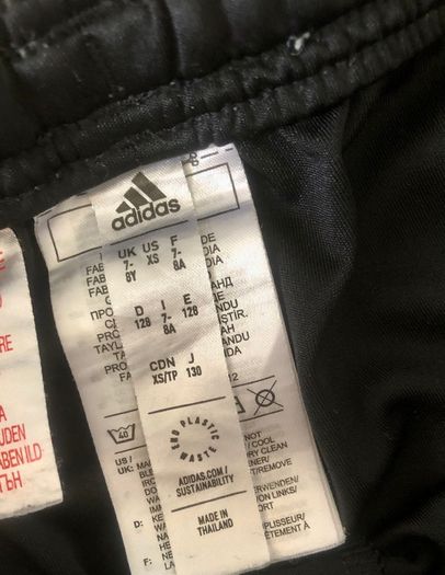 Adidas shorts size 7/8 years old