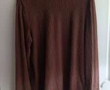 Emery Rose Textured Jumper