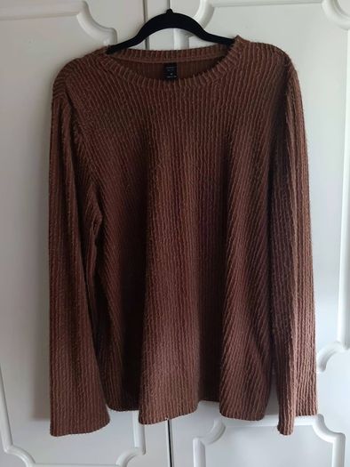 Emery Rose Textured Jumper