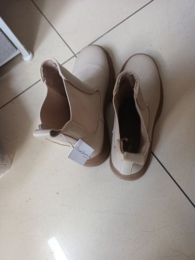Primark  Paula Echevarria & Primark  Chunky Cream  Boots.  S.7.  B.N.W.T