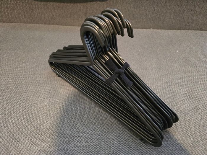 Cloth hangers