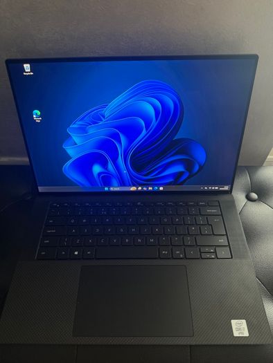 Dell Precision 5550 Laptop i7/32GB/512SSD/4KOled/Nvidia