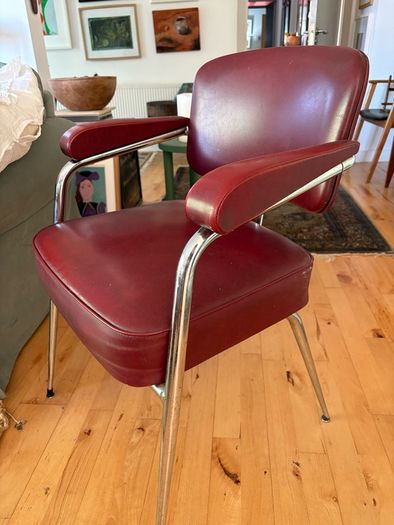 Fabulous Authentic Mid Century Chrome/ leatherette red Armchair