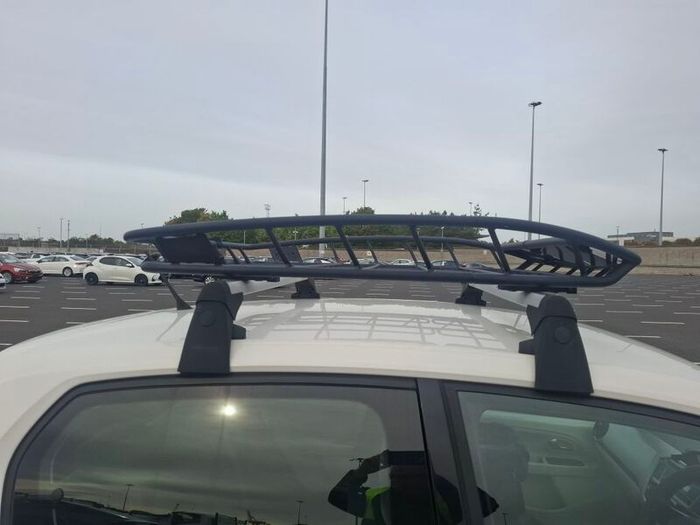 roof rack strongest made by vw great condition no rust