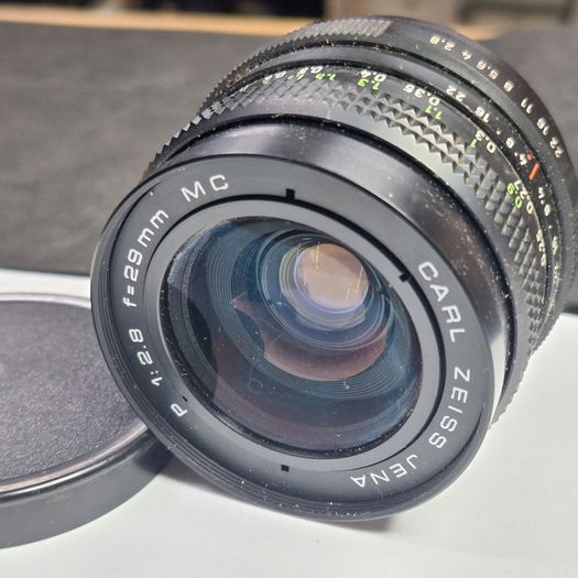 Carl Zeiss Jena MC 29mm f2.8 Wide-Angle Lens - Vintage M42 Mount