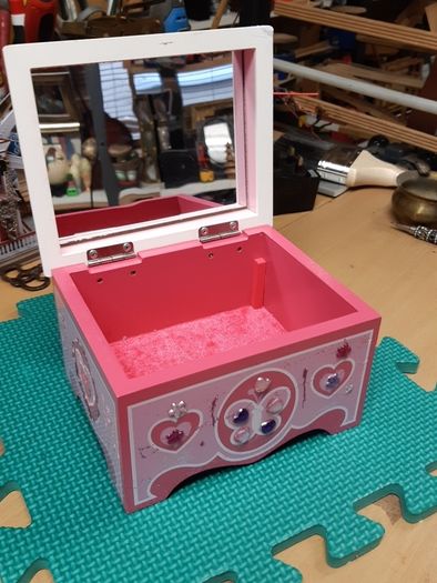 Jewellery box childs