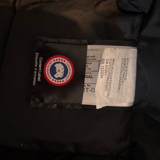 Canada Goose - (Budget Friendly) size XXL (would fit large and up)