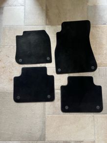 VW Tourareg car mats