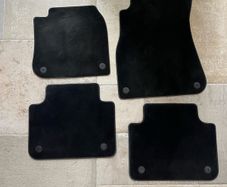 VW Tourareg car mats