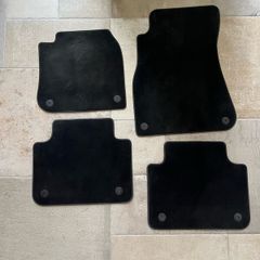 VW Tourareg car mats