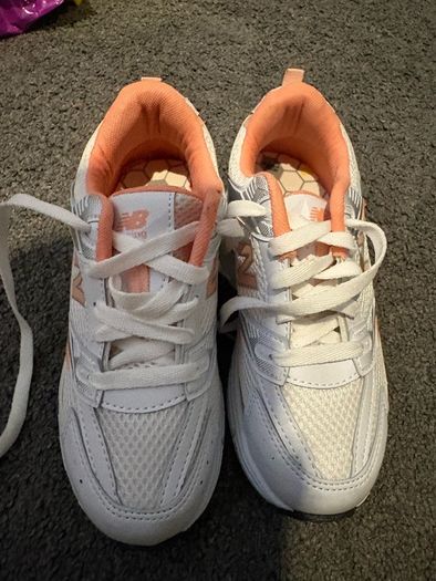 girls new balance