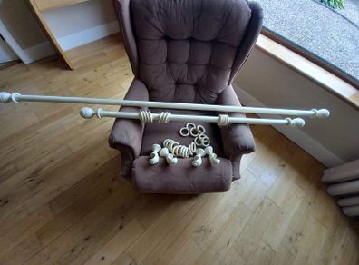 Curtain poles