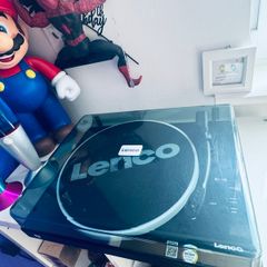 Lenco Turntable