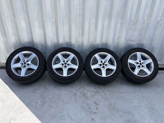 Genuine Land Rover Defender Sport 20" Alloy Wheels - New Tyres