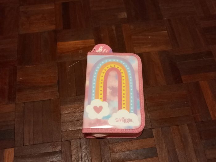 Smiggle pencil case