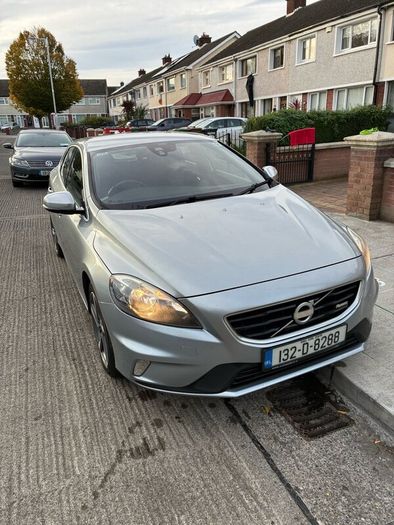 Volvo v49 2D