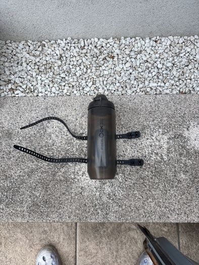 Fidlock mountain bike bottle and holder