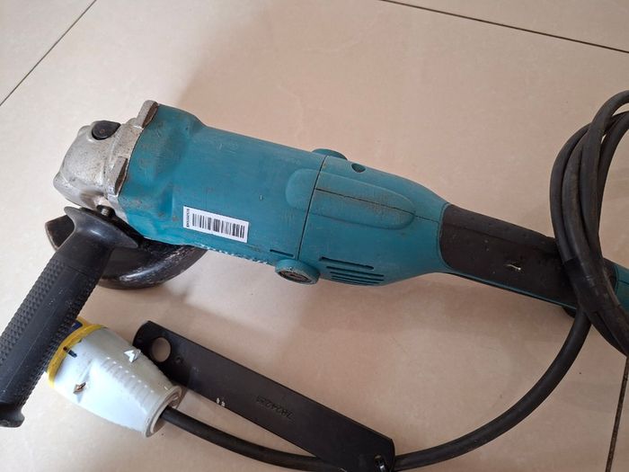 Makita GA5021 125mm Grinder 110v