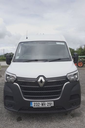 2023 Renault Master LWB High Roof  Only 16,000km