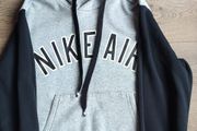 Nike Air hoodie size M