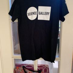 Science gallery Trinity t tshirt