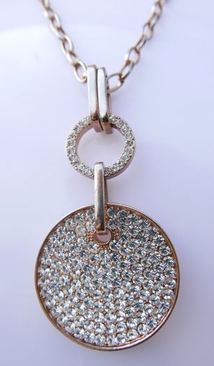 Absolute Jewellery Gold Plated Unique Pendant and Chain