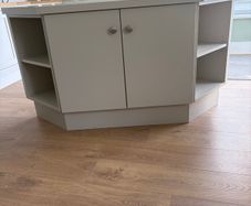 Tv corner unit