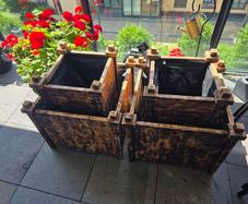 4 wooden planters