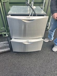 Double dishwasher