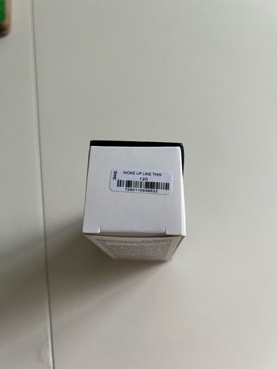 Il Makiage flawless foundation. Shade 120 Woke Up Like This