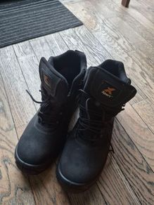 safety boots