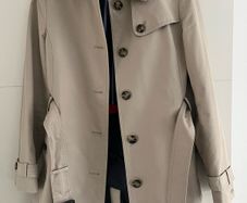 Tommy Hilfiger trench coat (xs)