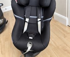 Cybex Sirona ISOFIX Child Car Seat - Black