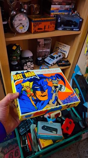 1977 DC comics batman puzzle(unopened)