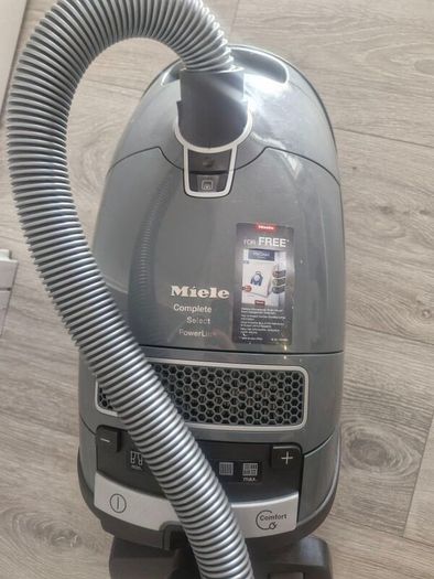Miele C3 vacuum cleaner