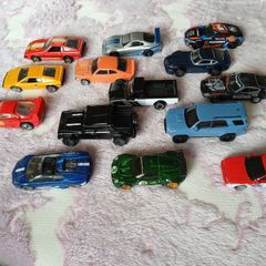 1/64 Hot Wheels Joblot X 14 Models,blackwall,real Riders,ferrari,speed Machines