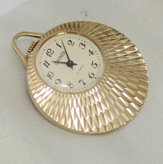 Vintage Ladies Sekonda Mechanical Pendant Watch