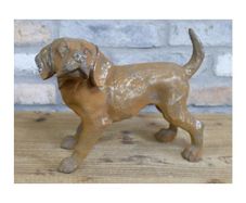 Rusty Cast Iron Dog Small Tail Up D11215